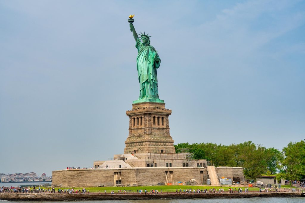 Food and Downtown Views